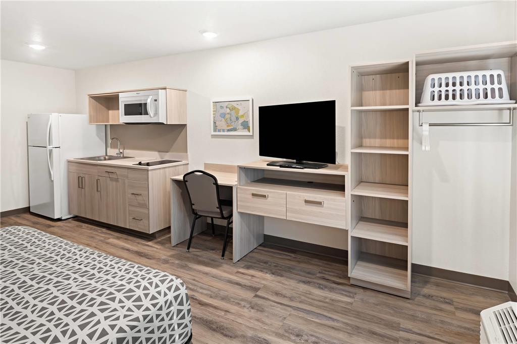 Woodspring Suites Billings - photo 16