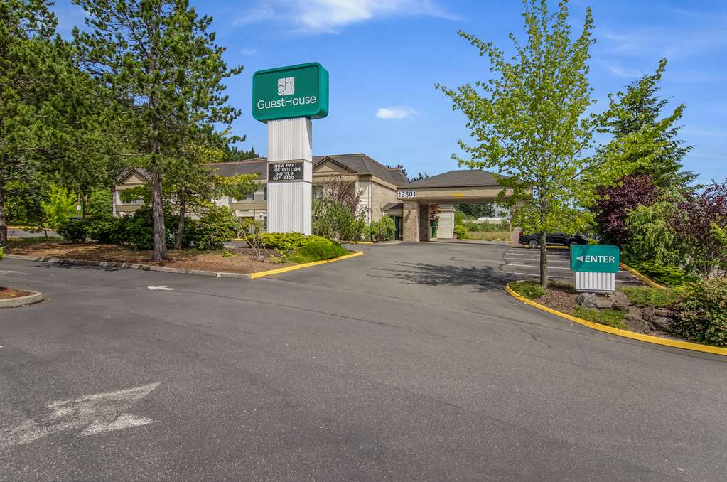 GuestHouse Inn & Suites Hotel Poulsbo - photo 2