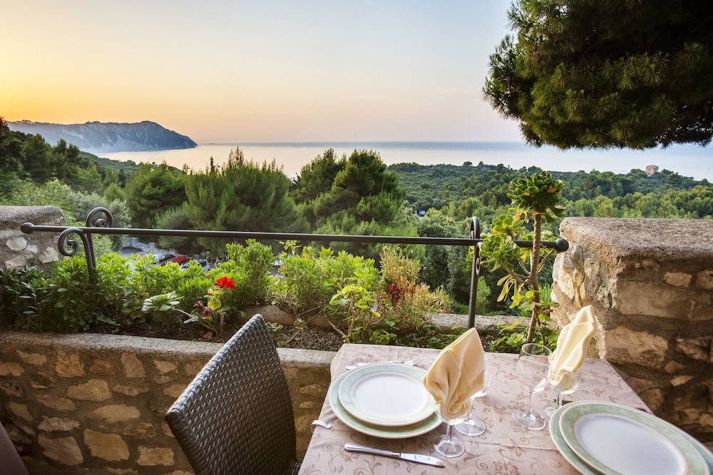 Hotel Internazionale — hotel in Ancona