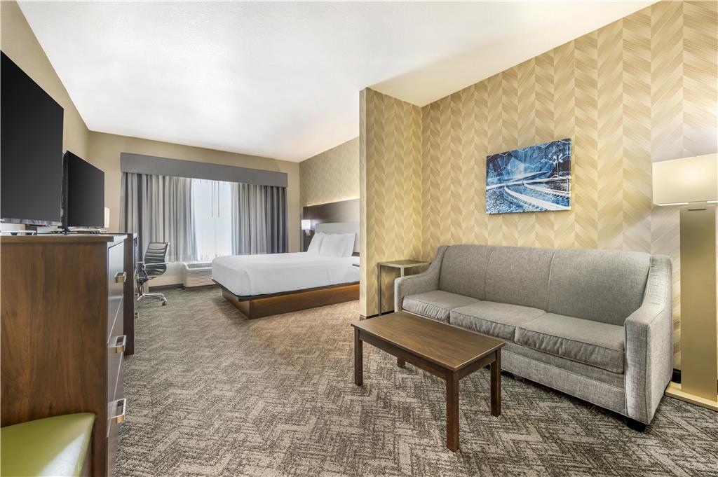 Best Western Plus Parkside Inn & Suites - photo 14
