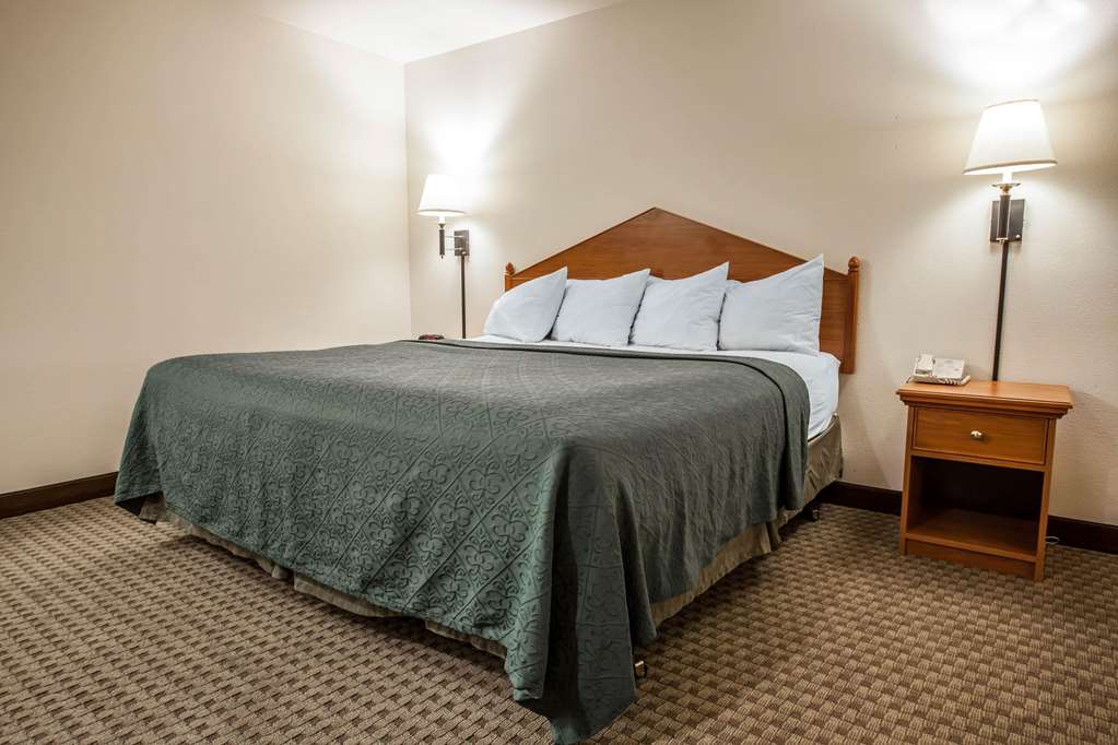 Quality Inn & Suites Federal Way Seattle - photo 27