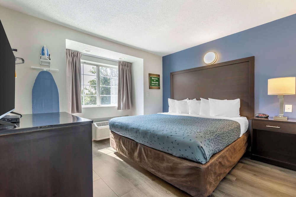 Greenville Pelham Inn by IHG - photo 16