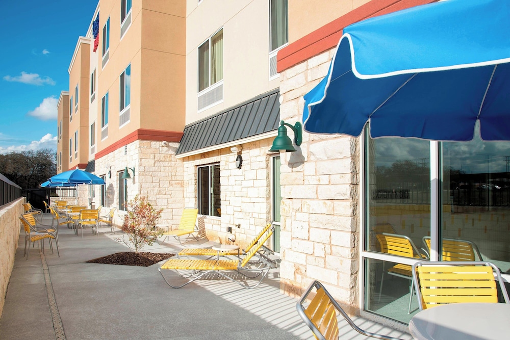 Fairfield Inn & Suites Fredericksburg - photo 32