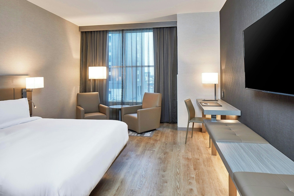 AC Hotel by Marriott Nashville Downtown - photo 17