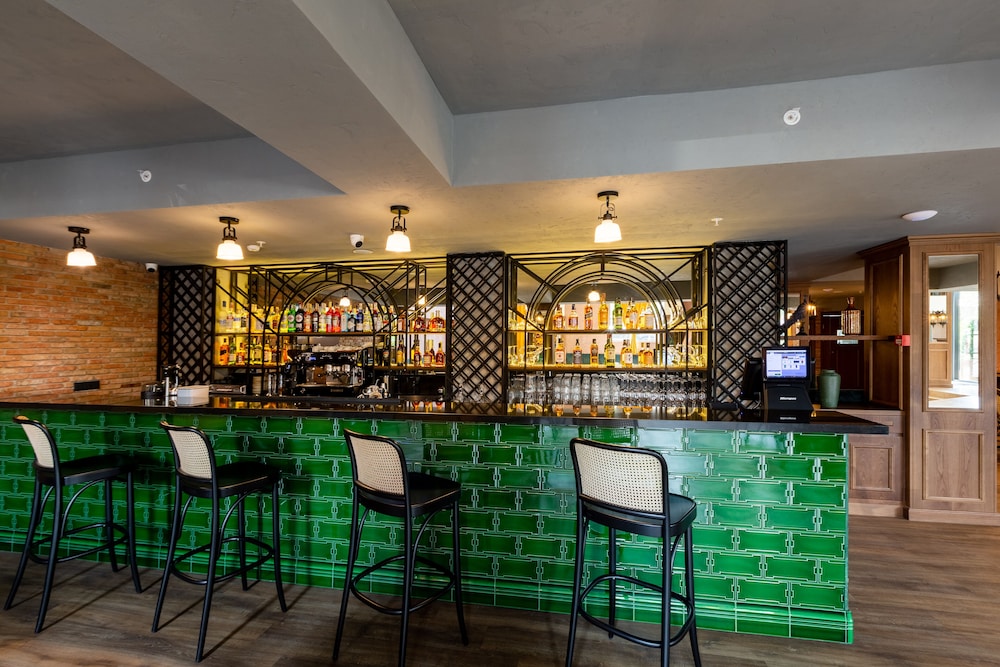 מזון ומשקאות