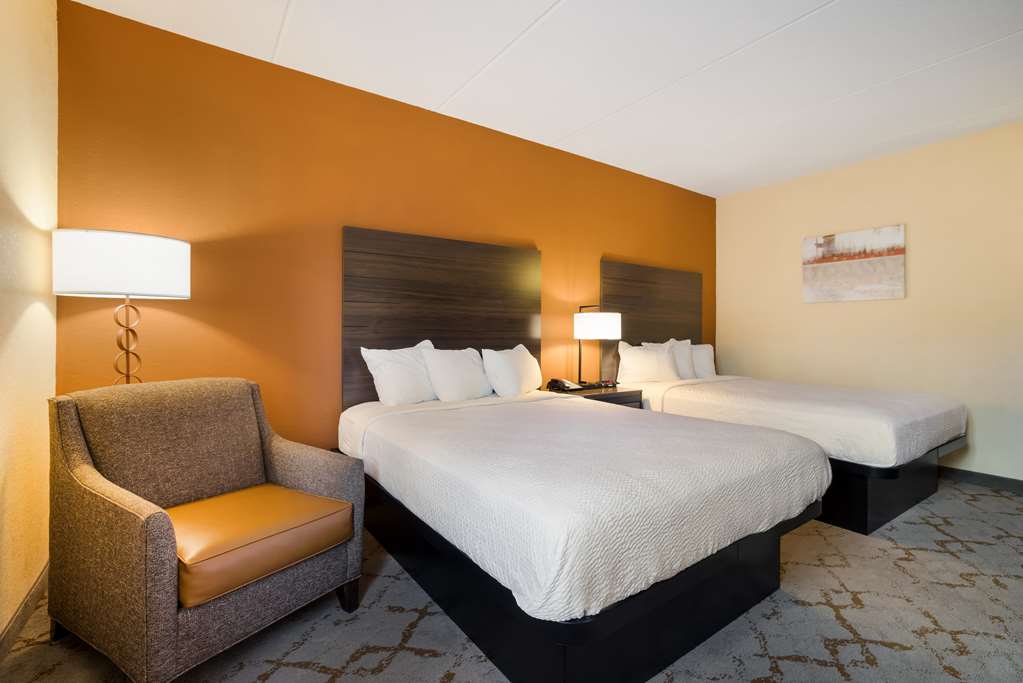 Best Western Grand Victorian Inn - photo 29