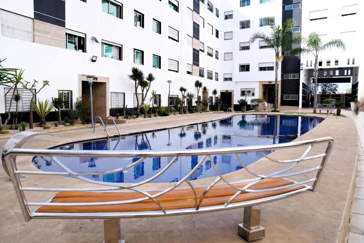 Confort et Piscine à 5 min de Rabat et Aéroport — 4-Star Luxury Hotel in Sale, Morocco