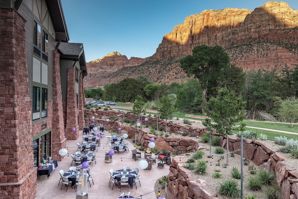 SpringHill Suites by Marriott Springdale Zion National Park - photo 28