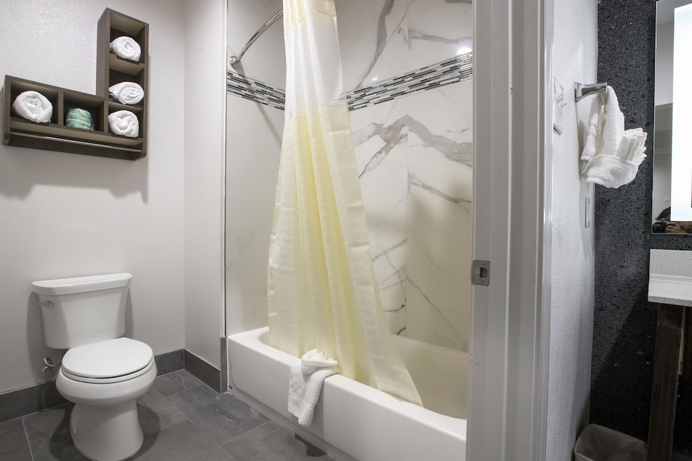 House Hotel - photo 23