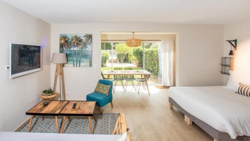 Studios 10 & 11 By Hotel Des Lices in Saint-Tropez, France