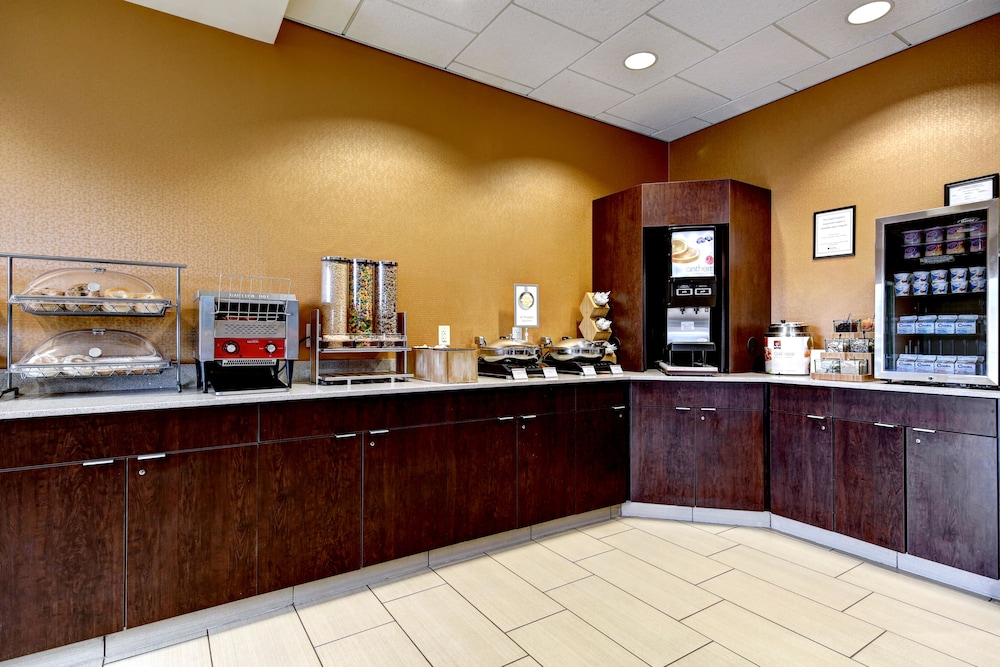Fairfield Inn & Suites by Marriott Harrisburg West - photo 28