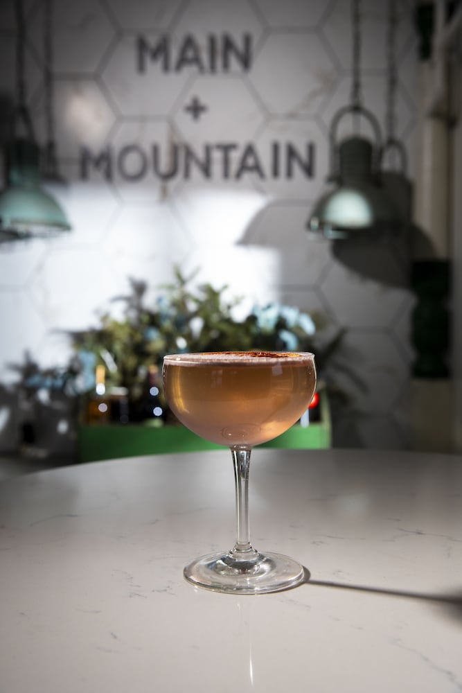 Main and Mountain - photo 47