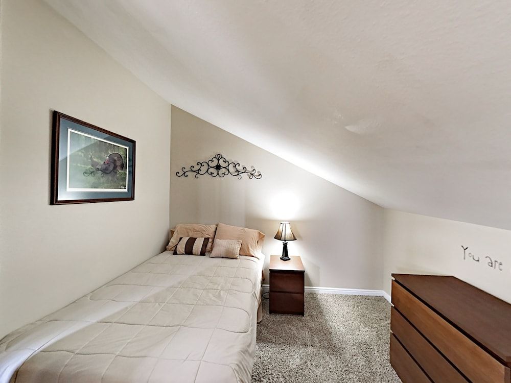 2025 Canyons Resort Drive Condo #S 5 3 Br condo by RedAwning - photo 7