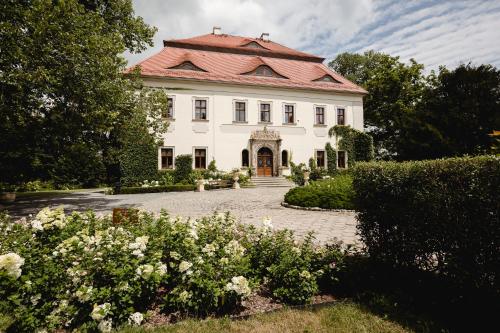 Pałac Mojęcice — Winsko — photo 2