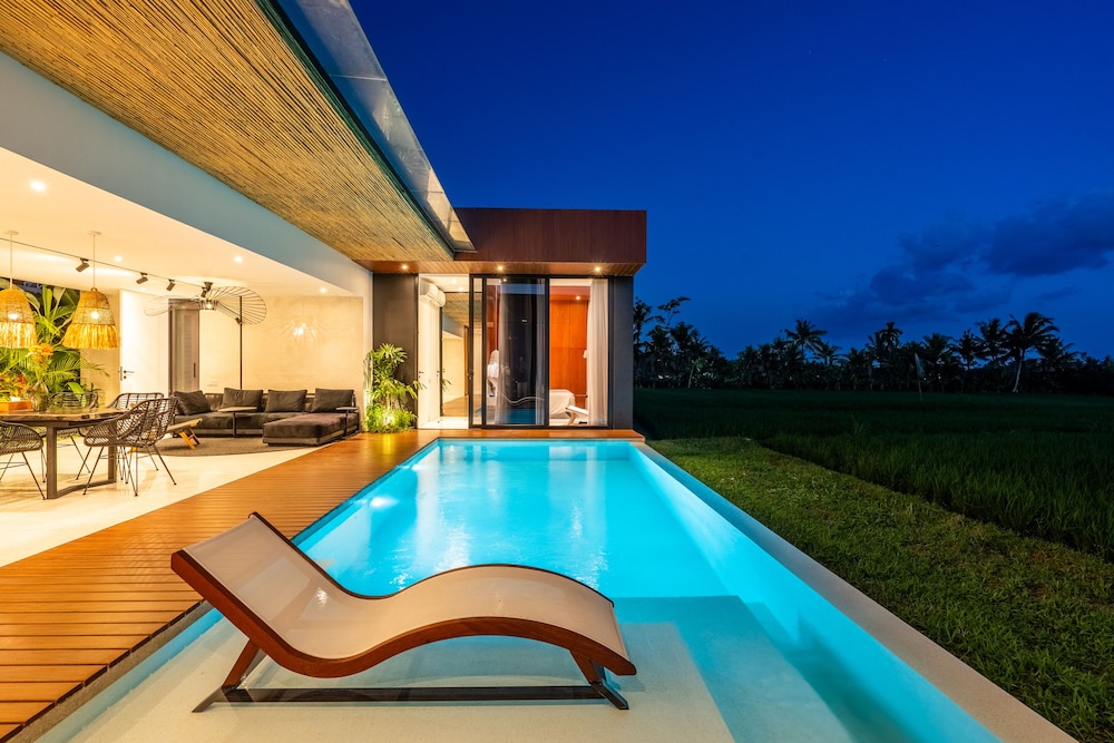 Green Flow Villa 17 — 4-Star Luxury Hotel in Ubud, Indonesia