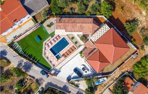 Lovely Home In Vir With Sauna — 5-Star Luxury Hotel in Vir, Croatia