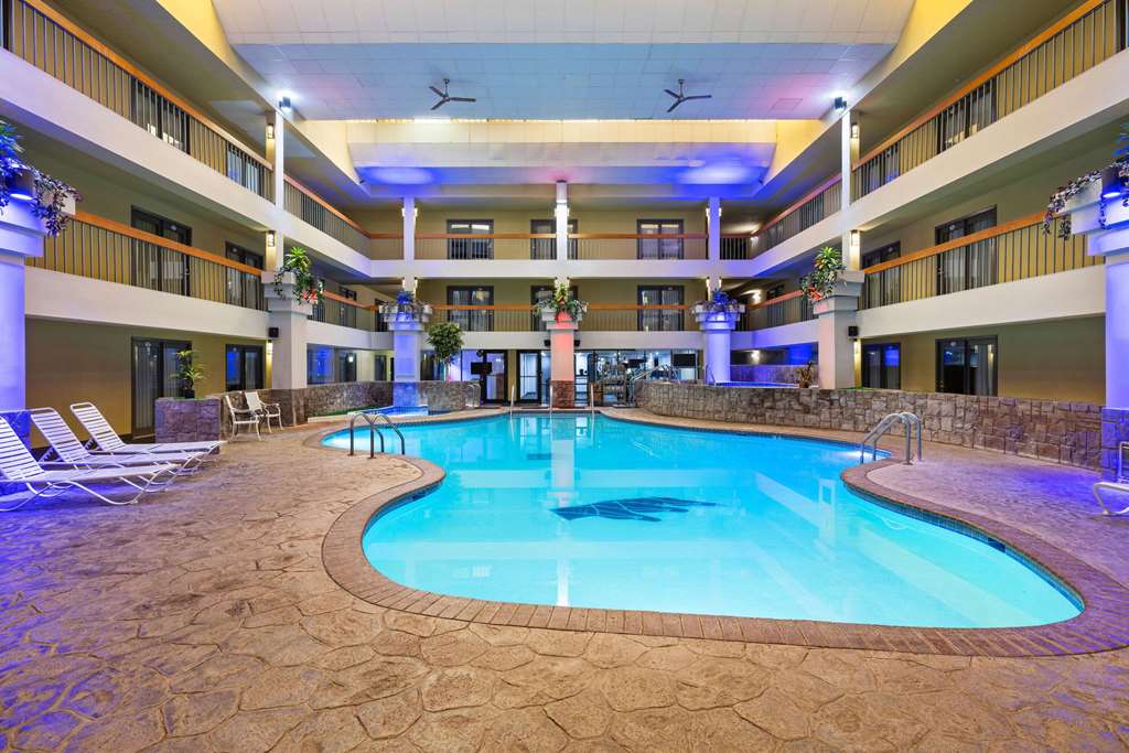 Baymont by Wyndham Shakopee - photo 5