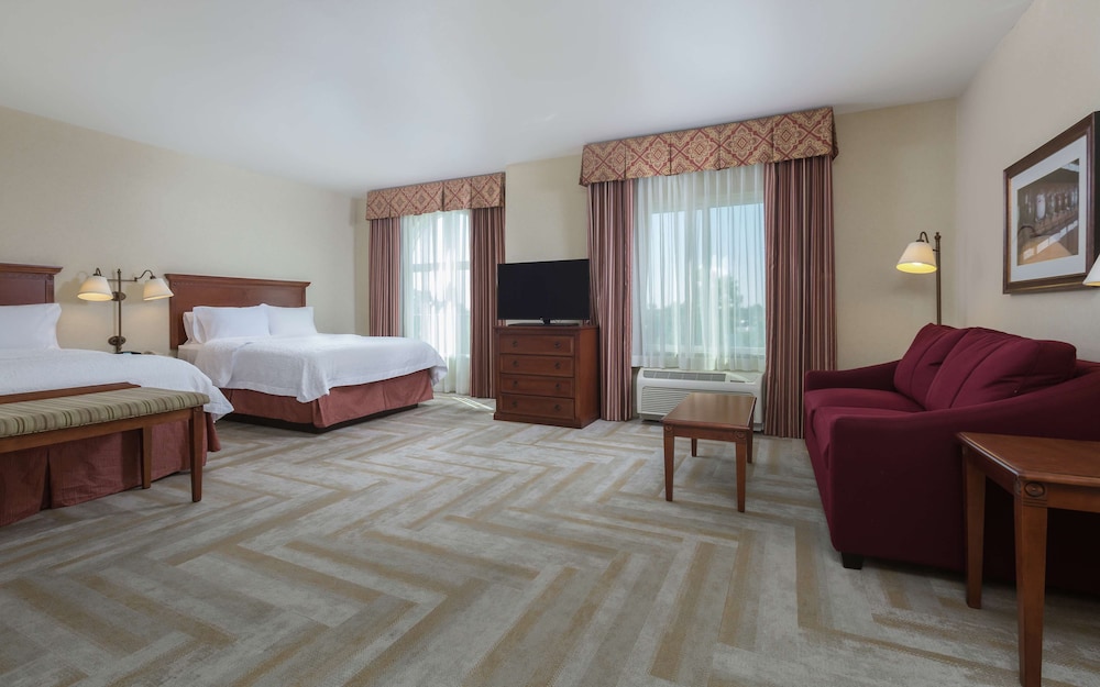 Hampton Inn & Suites Lodi - photo 12