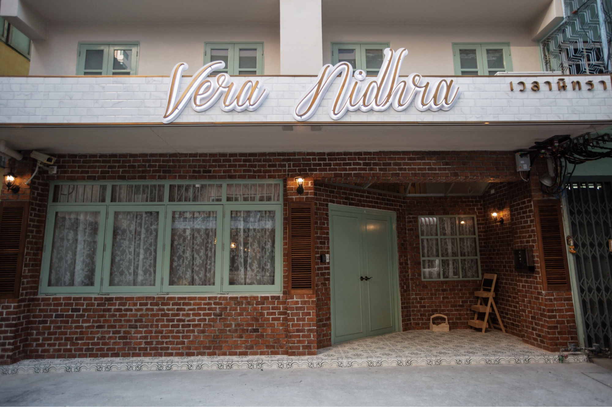 Vera Nidhra Self check in after 6pm