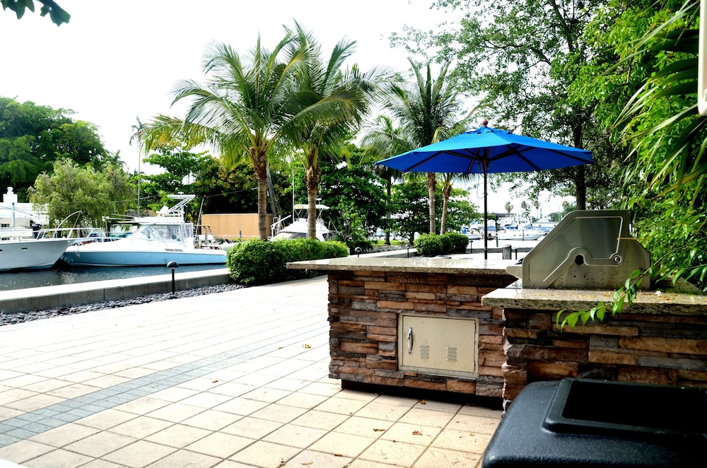 Riviera Luxury Living at River Oaks Marina and Tower - photo 63