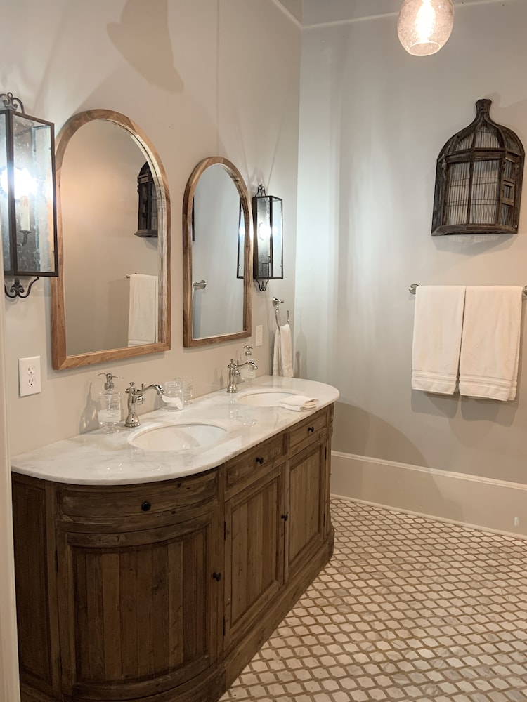 Remedies Inn - photo 24