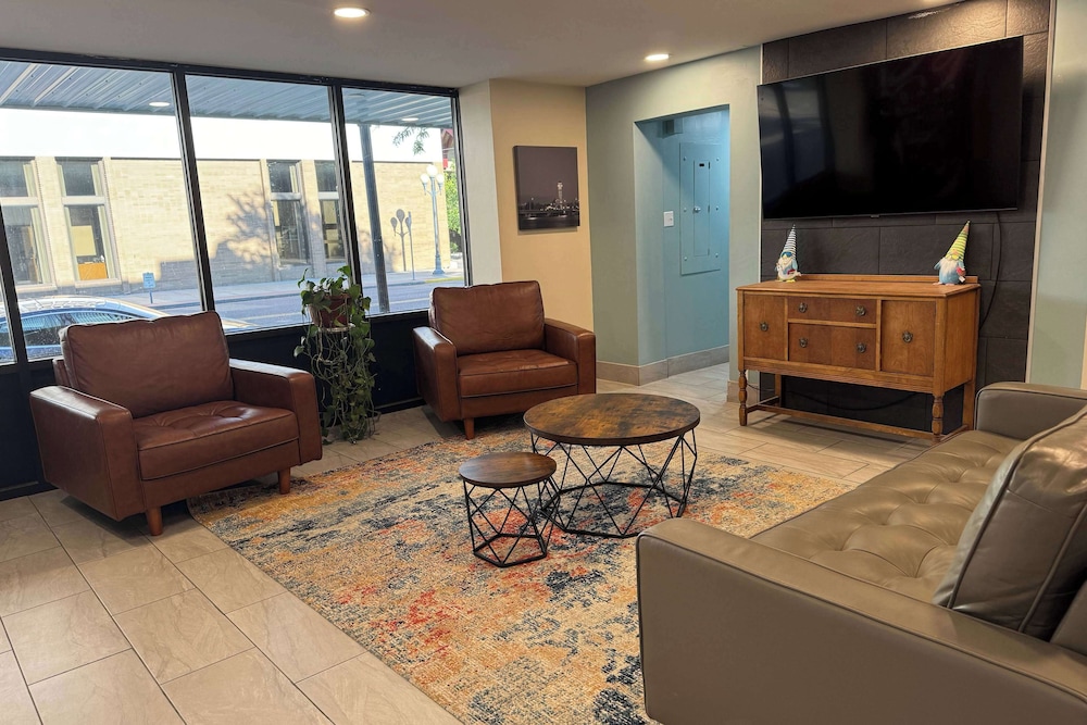 Baymont by Wyndham Great Falls City Center - photo 4