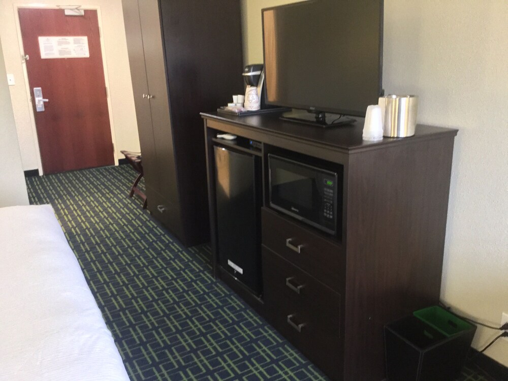 Best Western Charleston - photo 11