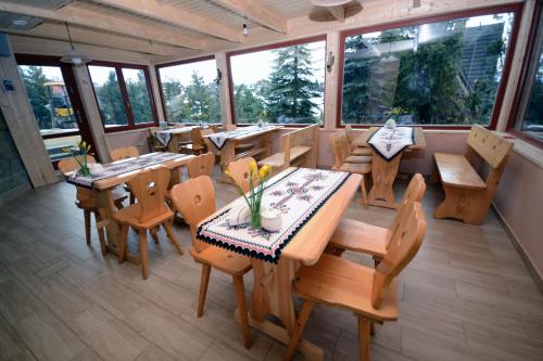 Dom Z Witrażami in Bukowina Tatrzanska, Poland