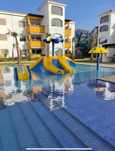 Apartement haut standing avec piscine à la Marina Saidia — 4-Star Luxury Hotel in Saidia, Morocco