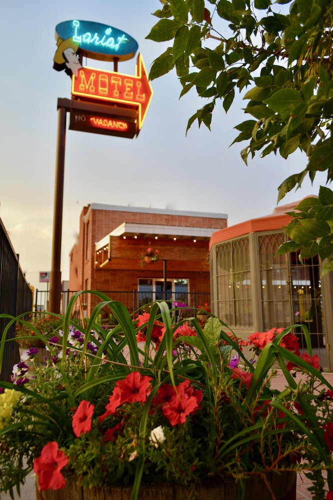 Lariat Motel - photo 35