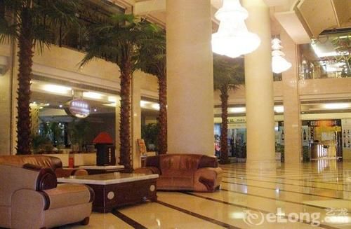 Honggui Hotel — 4-Star Luxury Hotel in Shenzhen, People's Republic of China