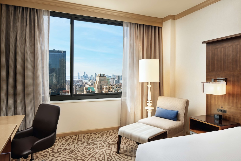 Hilton New York Times Square - photo 14