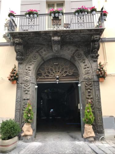 Varriale House — 4-Star Luxury Hotel in Naples, Italy