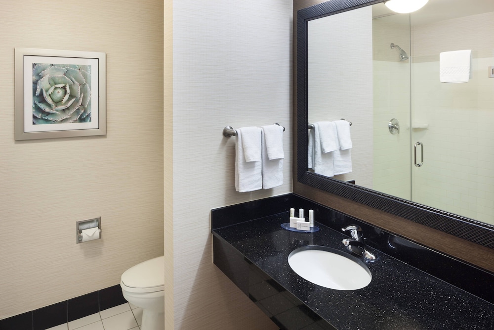 Fairfield Inn & Suites Phoenix Chandler Fashion Center - photo 9