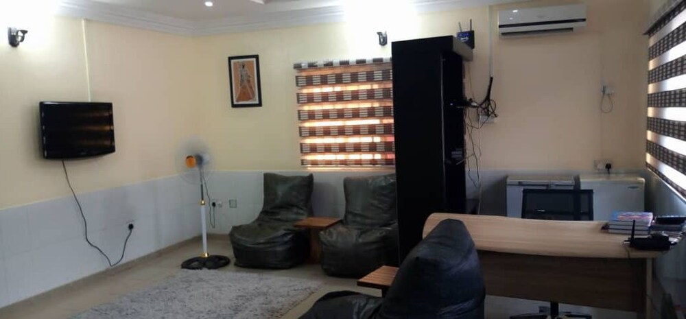 7 Arsenal — Abuja — photo 2