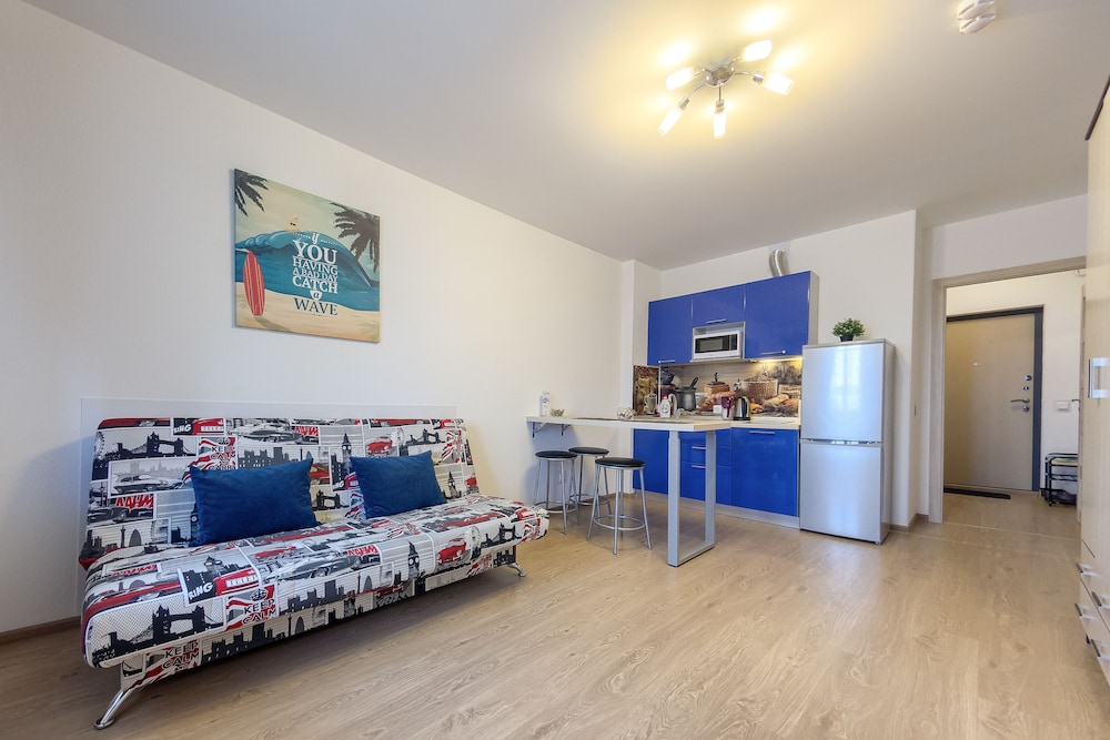 Apartments on Energetikov 9 1 7 — 4-Star Luxury Hotel in Saint Petersburg, Russia