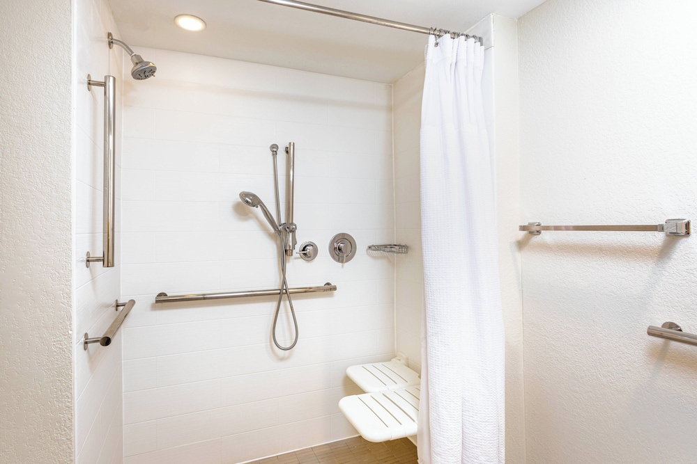 SpringHill Suites by Marriott Miami Airport South Blue Lagoon Area - photo 19