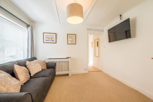 The Decker Apartment — 4-Star Luxury Hotel in Looe, United Kingdom