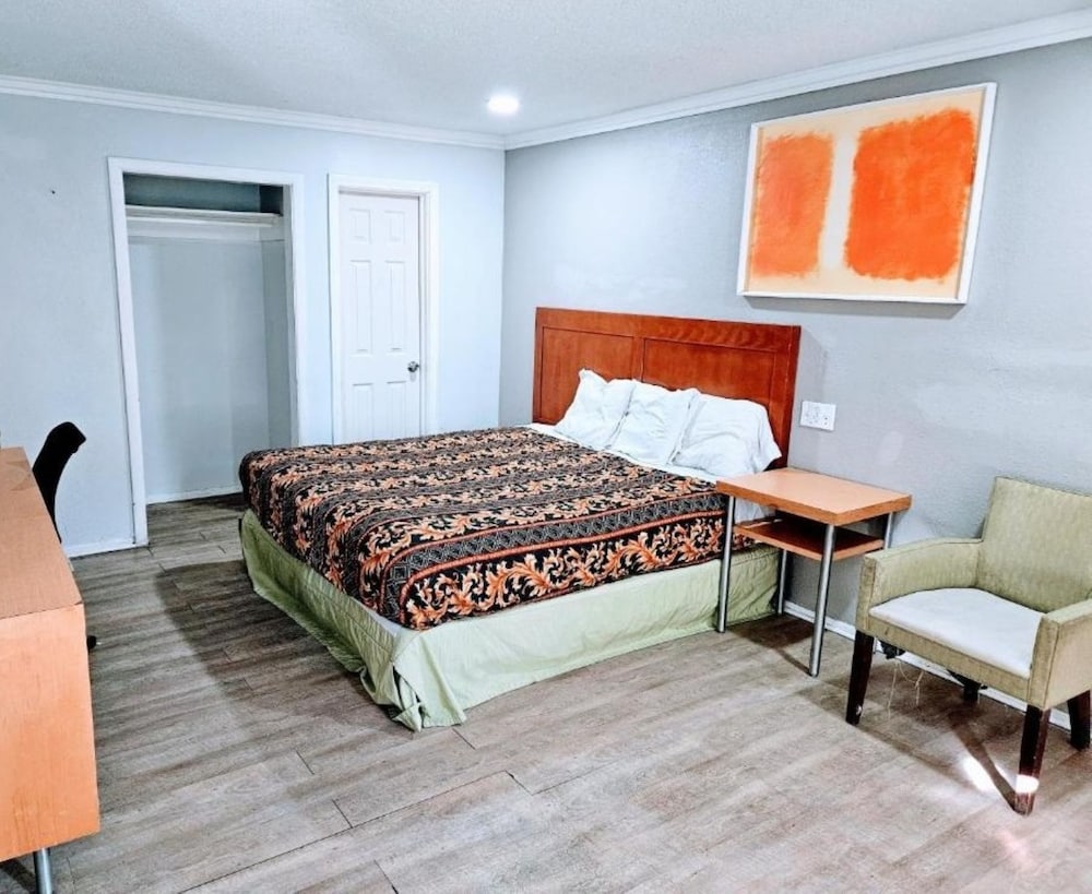Hotel Ridgecrest An Extended Stay Studio - photo 13