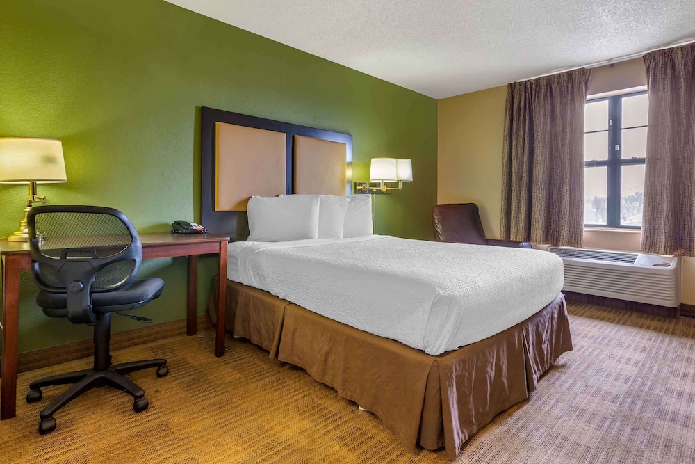 Extended Stay America Select Suites Phoenix Deer Valley - photo 14