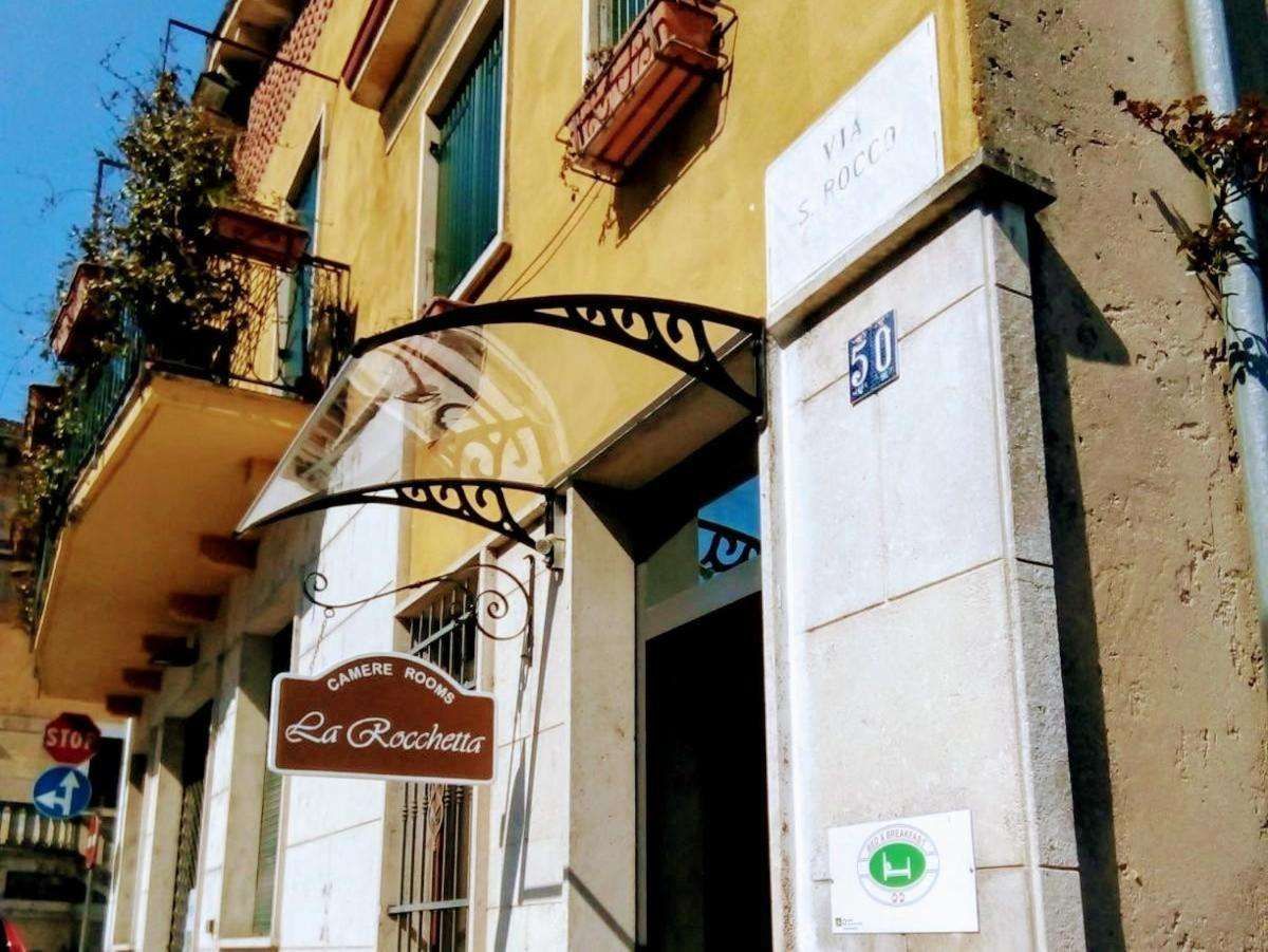 La Rocchetta — 4-Star Luxury Hotel in Valeggio Sul Mincio, Italy