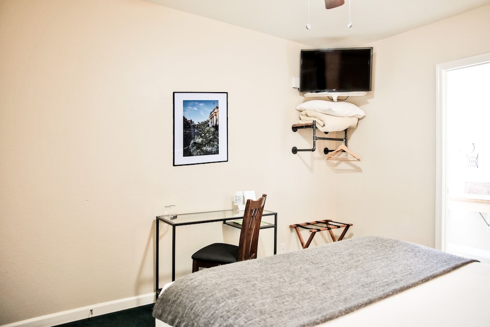 Sierra Mountain Inn - photo 33