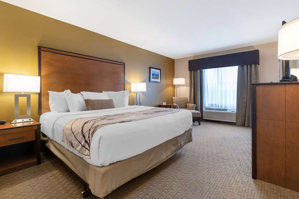 Best Western Bend North - photo 22