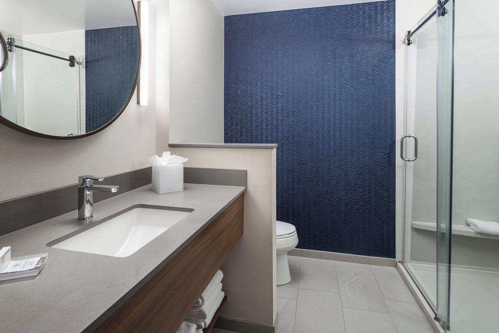 Fairfield Inn & Suites by Marriott South Kingstown Newport Area - photo 15