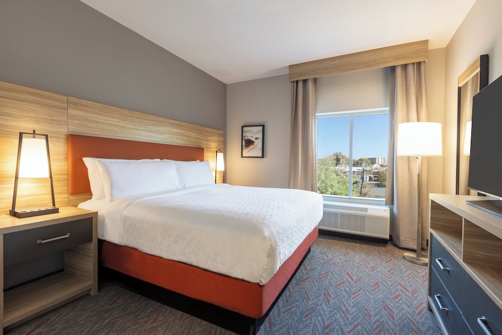 Candlewood Suites Pittston by IHG - photo 20