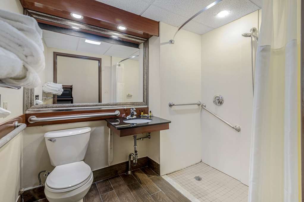 Best Western Plus Augusta Civic Center Inn - photo 17