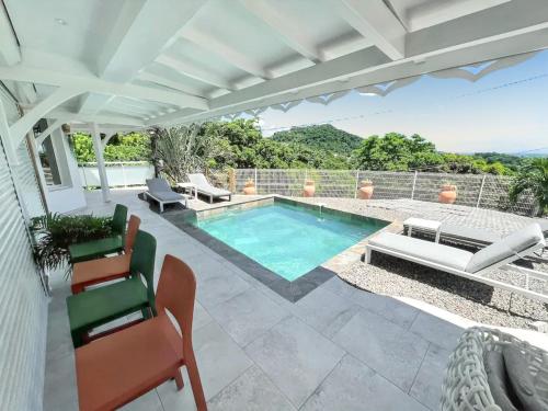 Villa spacieuse Le François piscine — 4-Star Luxury Hotel in Le Francois, Martinique