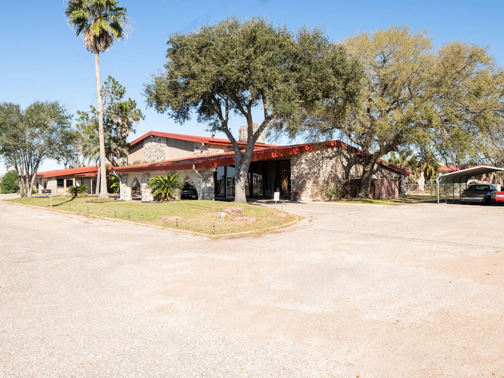 Hotel Bay City TX 35 - photo 18