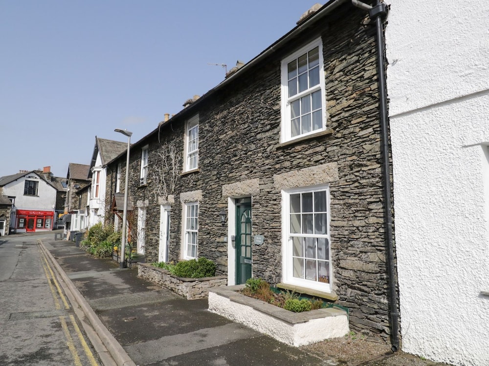 Myrtle Cottage — 4-Star Luxury Hotel in Windermere, United Kingdom
