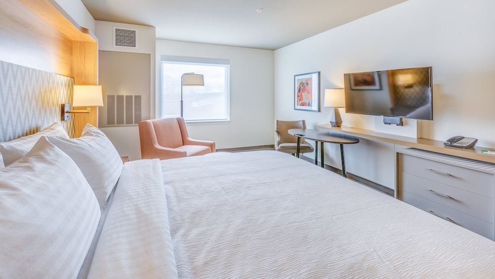 Holiday Inn & Suites Bellingham by IHG - photo 34